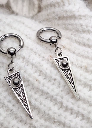 paire de boucles d'oreilles pendantes géométriques gothique, marque: Unique, état: Très bon état, 9,00 €, 10,15 € Protection acheteurs incluse