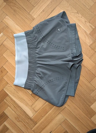 Short Adidas Stella McCartney femme running taille S gris neuf, brand: adidas, condition: Very good, size: S / 36 / 8, €73.00, €77.35 includes Buyer Protection