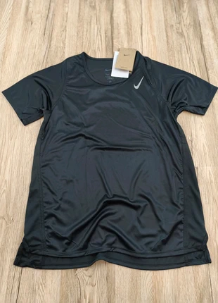 Nike / T-shirt Running / Femme S / Noir / Dri-Fit Trail, marca: Nike, estado: Muy bueno, tamaño: S / 36 / 8, 19,00 €, 20,65 € Protección al comprador Pro incluida