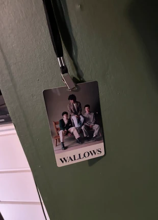 the wallows, brand: Wallows, condition: Like new, £8.00, £9.10 includes Buyer Protection