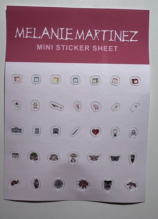 Obrázek k inzerátu: Melanie Martinez VIP lounge rare stickers