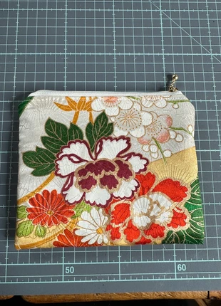 Pochette kimono japonais Furisode en soie Neuf, merk: Kimono, staat: Nieuw zonder prijskaartje, € 16,00, € 17,50 inclusief Kopersbescherming Pro