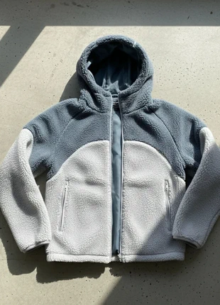 Veste polaire bicolore gris et blanche – coupe oversize cocoon, condition: Very good, size: M / 38 / 10, €99.90, €105.60 includes Buyer Protection