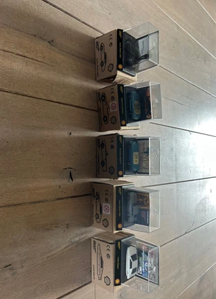 5 modelautootjes collectie 007 van Shell, merk: Shell, staat: Nieuw zonder prijskaartje, maat: XS, € 22,50, € 24,33 inclusief Kopersbescherming