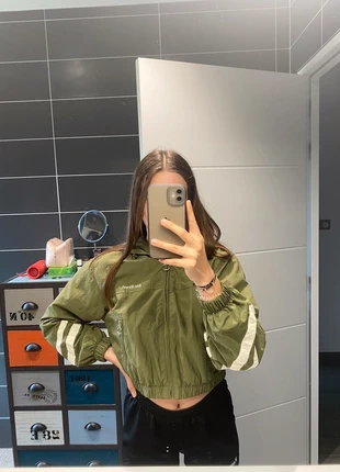 👩🏼 Veste légère courte kaki., brand: Bershka, condition: Very good, size: S / 36 / 8, €5.00, €5.95 includes Buyer Protection