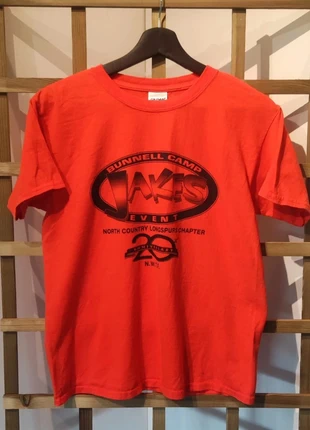 T-shirt Vintage USA Printed University College High School, Taille XS/S , Vintage USA Graphic Tee, marke: Gildan, zustand: Sehr gut, größe: XS, 5,00 €, 5,95 € inklusive Vinted-Käuferschutz