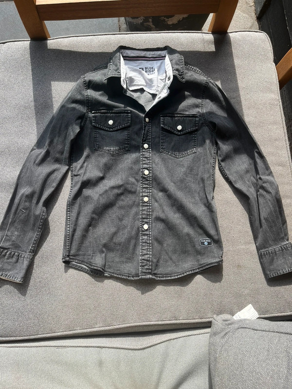 Leuke grijze jeans blouse 1