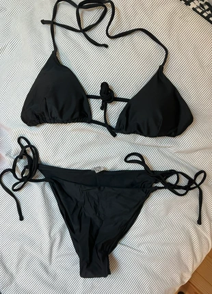 Maillot noir Shein, marque: Shein, état: Neuf sans étiquette, taille: M / 38 / 10, 7,00 €, 8,05 € Protection acheteurs incluse