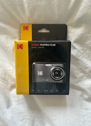 Kodak pixpro FZ45 compact camera, marke: Kodak, zustand: Neu, mit Etikett, 179,99 €, 189,69 € inklusive Vinted-Käuferschutz