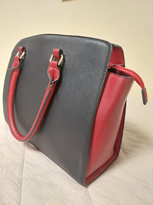 Borsa nera 2025 e rossa