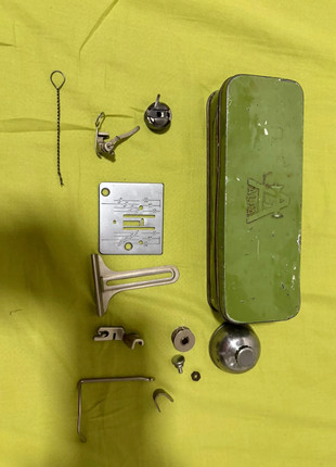 Caja metálica Alfa antigua, merk: ALFA, staat: Veelgebruikt, 12,00 €, 13,30 € inclusief Kopersbescherming