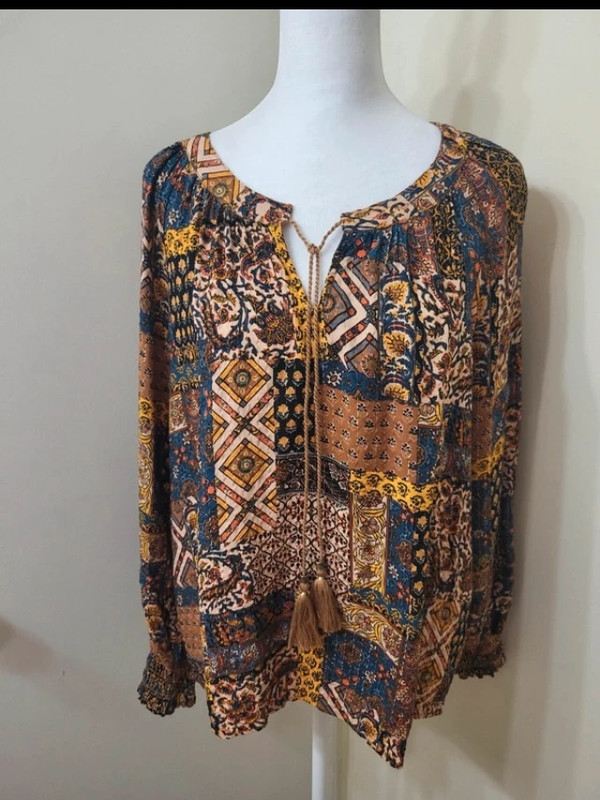 Women’s boho style blouse-Size XL 1