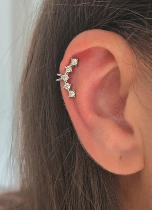 Earcuff en acier inoxydable ajustable, merk: Tendance, staat: Heel goed, € 12,00, € 13,30 inclusief Kopersbescherming Pro
