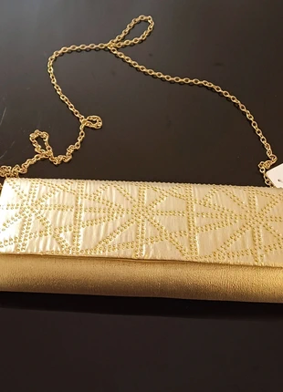 Sac pochette doré avec bandoulière, condition: Very good, €8.50, €9.63 includes Buyer Protection Pro