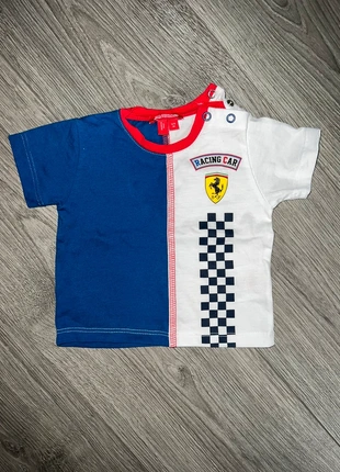 Shirt Ferrari, marca: Ferrari, estado: Novo com etiquetas, tamanho: 3-6 meses / 62 cm, €20.00, €21.70 inclui Proteção do Comprador
