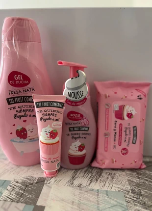 Lot produit pour le corps the fruit compagny, merk: The Fruit Company, staat: Nieuw met prijskaartje, € 15,00, € 16,45 inclusief Kopersbescherming