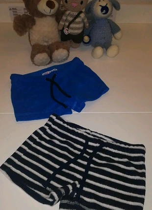 Zwei kurze Strandhosen, marque: have fun at the beach, état: Neuf sans étiquette, taille: 9-12 mois / 74 cm, 3,00 €, 3,85 € Protection acheteurs incluse