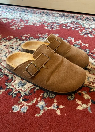 Sabot marroni, marque: Made In Italy, état: Très bon état, taille: 40, 10,00 €, 11,20 € Protection acheteurs incluse