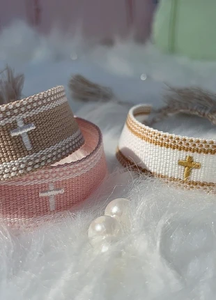 Lot de 3 bracelets avec une croix, brand: Heavens Given, condition: New with tags, €14.99, €16.44 includes Buyer Protection