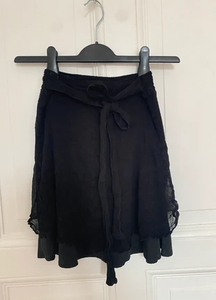 Schwarzer Rock mit Rüschen, marque: Guido Maria Kretschmer, état: Très bon état, taille: S / 36 / 8, 8,00 €, 9,10 € Protection acheteurs incluse