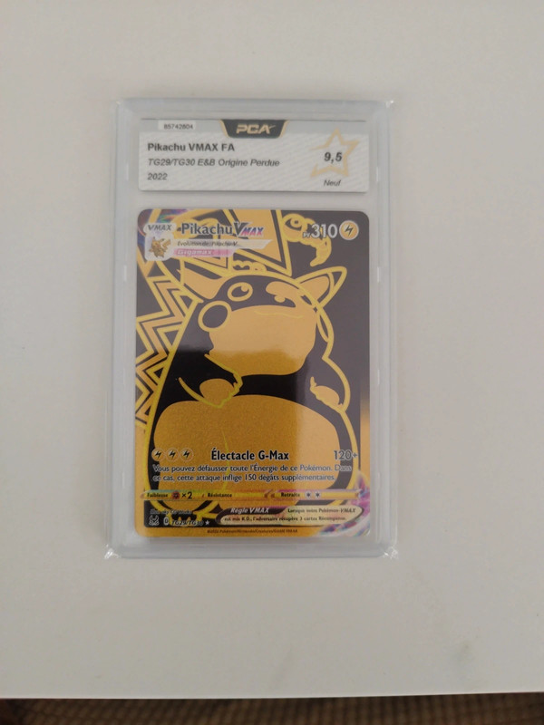 Pikachu vmax - Vinted