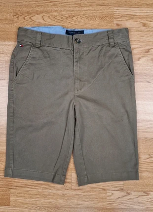 Short Tommy Hilfiger kaki Taille 38, brand: Tommy Hilfiger, condition: Very good, size: W28, €16.70, €18.24 includes Buyer Protection Pro