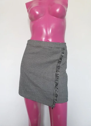 Mini falda estampada M, marca: Pull & Bear, estado: Muito bom, tamanho: M / 38 / 10, €2.00, €2.80 inclui Proteção do Comprador