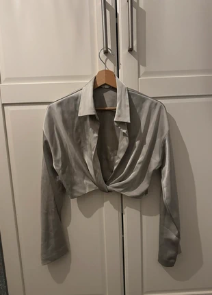 Blouse H&M, merk: H&M, staat: Goed, maat: S / 36 / 8, € 6,00, € 7,00 inclusief Kopersbescherming