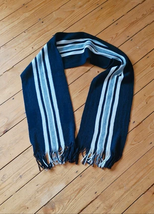 Scarf, brand: Primark, condition: Very good, €2.20, €3.01 includes Buyer Protection