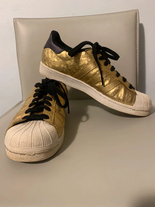 Scarpe Adidas gold in pelle col. Oro n.40 2/3 Vinted
