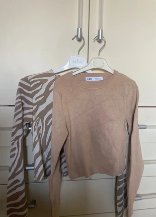 Set due magliettine croppate, brand: Zara, condizioni: Ottime, taglia: M / IT 42 / EU 38, €12.00, €13.30 include la Protezione acquisti