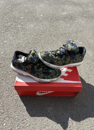 Nike KD 6 EXT floral qs, marque: Nike, état: Neuf avec étiquette, taille: 44, 80,00 €, 84,70 € Protection acheteurs incluse