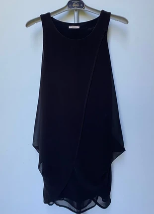 Vestito nero morbido con pieghe velate – taglia S/unica, merk: Nero, staat: Heel goed, maat: S / 36 / 8, € 15,00, € 16,45 inclusief Kopersbescherming