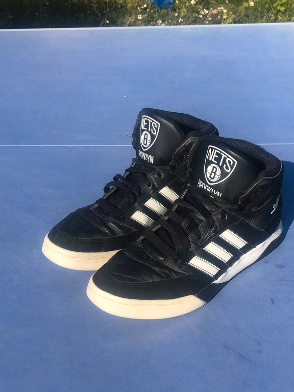 nets Adidas shoes - Vinted