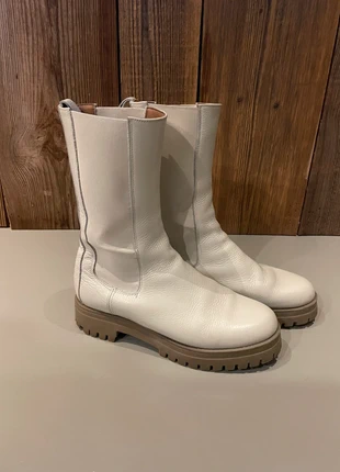 Crème leren bikerboots maat 41 van het merk Shoecolate, marque: Shoecolate, état: Très bon état, taille: 41, 20,00 €, 21,70 € Protection acheteurs incluse