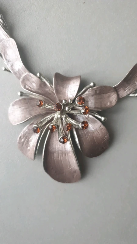 Parure collier et boucles d'oreilles - photo numéro 2