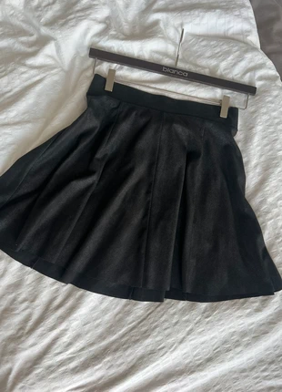 Suede looking skirt, marca: Pull & Bear, estado: Muito bom, tamanho: S / 36 / 8, €4.00, €4.90 inclui Proteção do Comprador