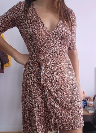 Robe légère motifs leopard Stradivarius M, marca: Stradivarius, estado: Muito bom, tamanho: M / 38 / 10, €7.00, €8.05 inclui Proteção do Comprador