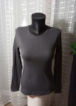 Haut Taille M (lot 35), merk: Promod, staat: Heel goed, maat: M / 38 / 10, € 2,00, € 2,80 inclusief Kopersbescherming Pro