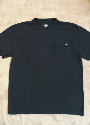 👕 T-shirt Dickies noir à poche – Taille L, staat: Heel goed, maat: L, € 8,00, € 9,10 inclusief Kopersbescherming