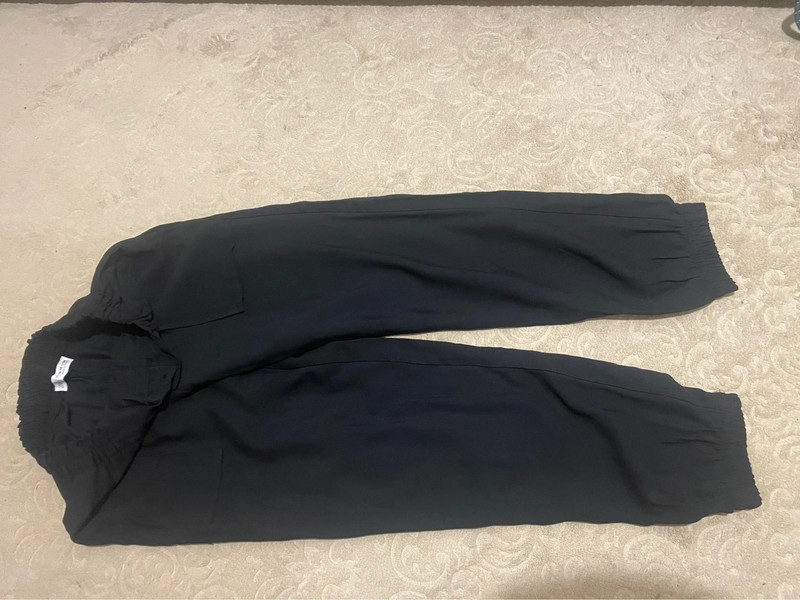 Pantalon  fille Zara très bon état 2