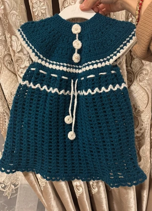 Handgestricktes Kinder BabyKleid, Babydress, brand: Sonstiges, condizioni: Nuovo senza cartellino, taglia: 12-18 mesi / 80 cm, €7.00, €8.05 include la Protezione acquisti