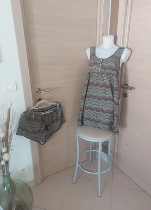 Ensemble robe/shorty imprimé bordeaux multicolore, marca: In Extenso, estado: Novo sem etiquetas, tamanho: M / 38 / 10, €9.50, €10.68 inclui Proteção do Comprador