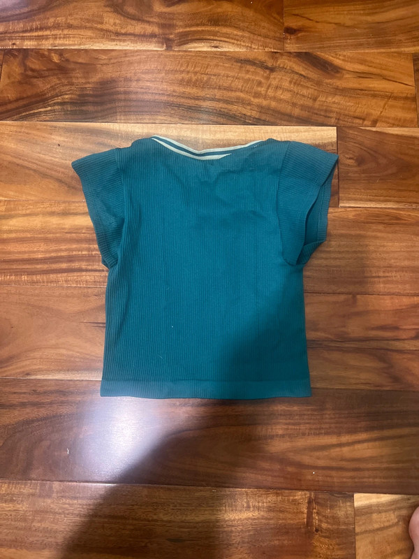 Urban outfitters green top 2