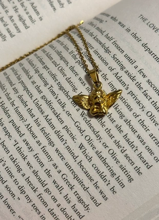 Ketting met engel hanger, merk: Boutiek, staat: Heel goed, € 2,00, € 2,80 inclusief Kopersbescherming