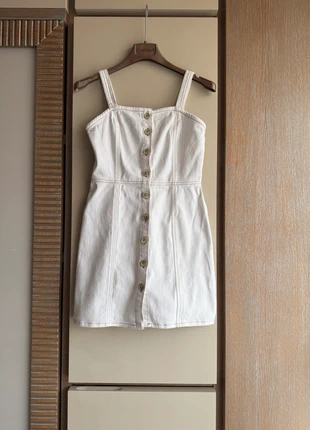 Vestitino bianco estivo corto in denim, spalline sottili, tg. S, marke: Made In Italy, zustand: Sehr gut, größe: XS / 34 / 6, 3,90 €, 4,80 € inklusive Vinted-Käuferschutz