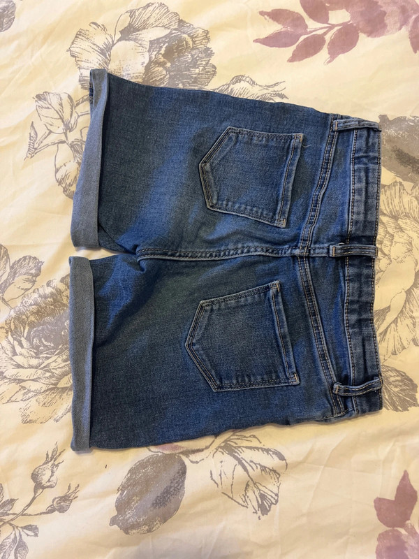 Kurze Jeanshose für Mädchen 2