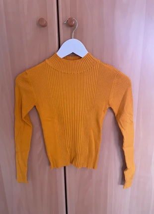 Pull jaune moutarde côtelé pull&bear, marque: Pull & Bear, état: Très bon état, taille: S / 36 / 8, 4,00 €, 4,90 € Protection acheteurs incluse