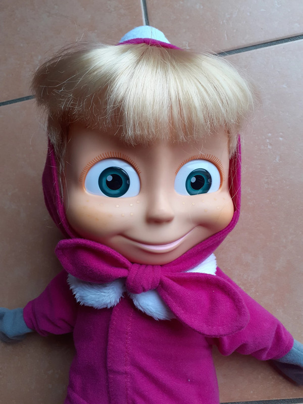 Grande poupee de Masha Vinted