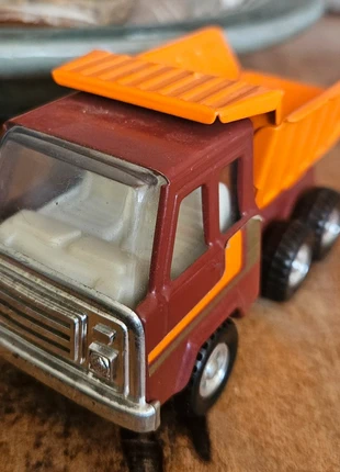 Vrachtwagen Kiepwagen, merk: Hong Kong, staat: Heel goed, maat: Universeel, € 6,00, € 7,00 inclusief Kopersbescherming Pro